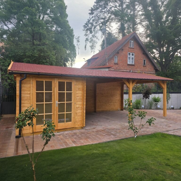 Carport +shed 4x7